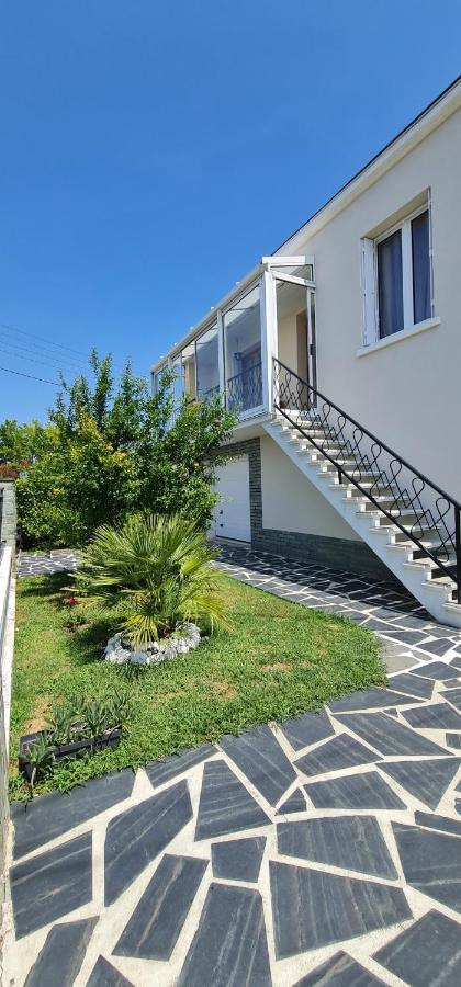 Belle Maison Avec Jardin Rdc T3 De 70M2 Vacances Ou Cure Thermale Rochefort ภายนอก รูปภาพ